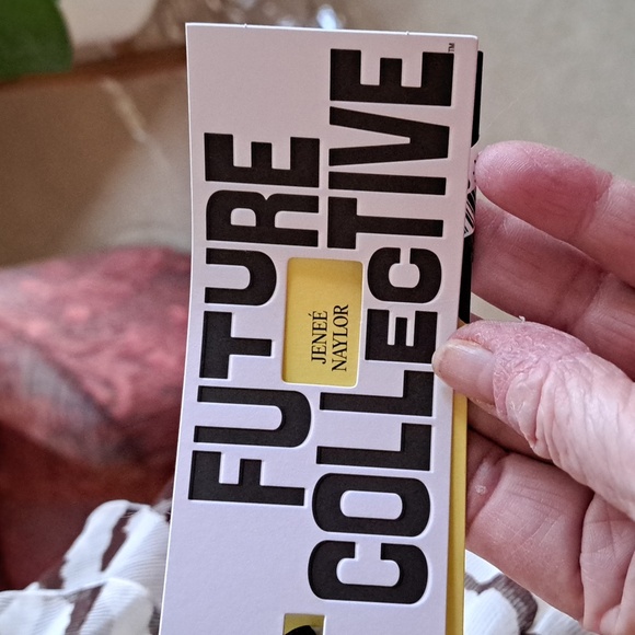 FLASH SALE Future Collective jenee Naylor XL - Picture 7 of 8